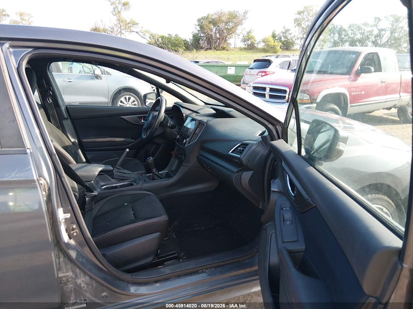 2018 SUBARU IMPREZA auction photo 5