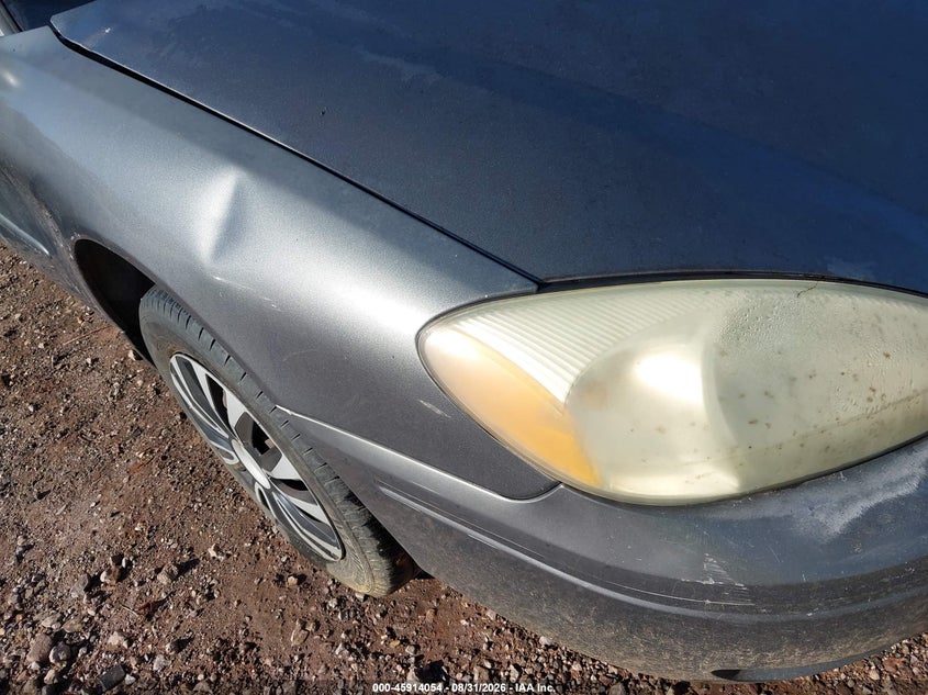 2004 FORD TAURUS auction photo 6