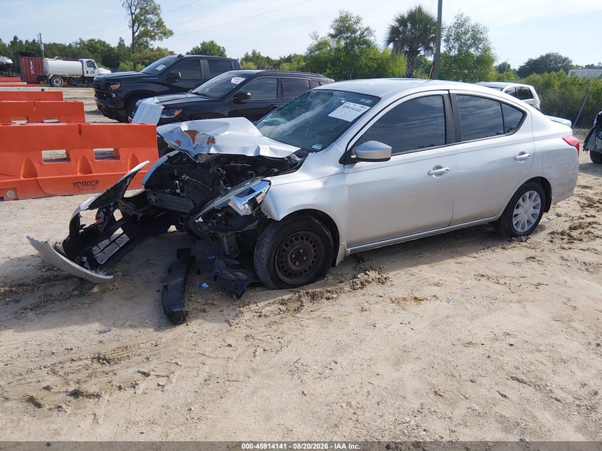 2016 Nissan Versa, Front End, IAAI, VIN 3N1CN7AP1GL911702 — photo 2