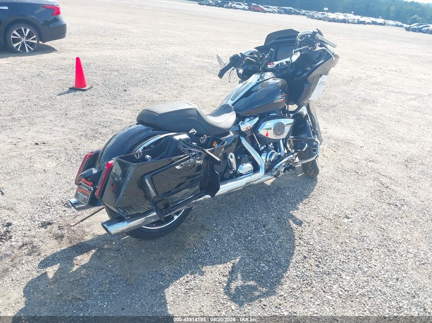 HARLEY-DAVIDSON FLTRX 2026