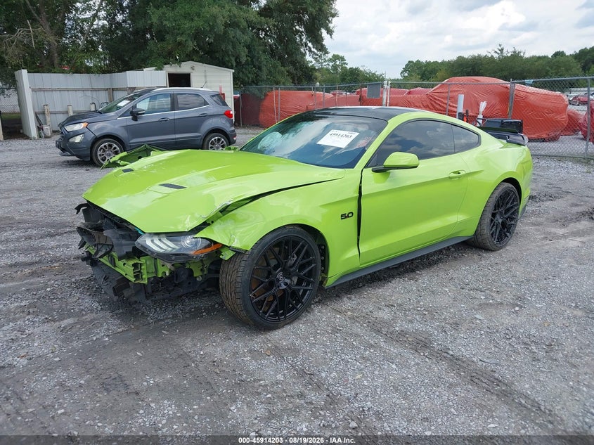 2020 Ford Mustang, Right Front, IAAI, VIN 1FA6P8CF7L5129239 — photo 2