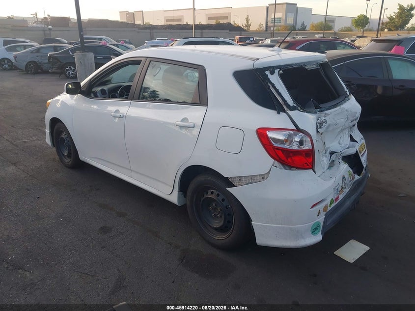 Vin: 2t1ku4ee3ac337830, lot: 46413288, toyota matrix 20103