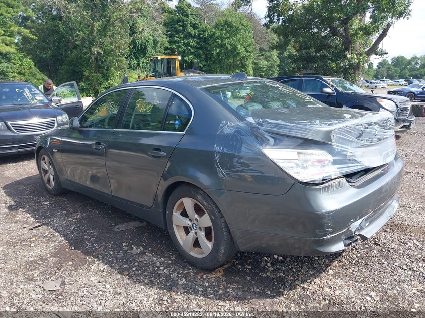 2007 BMW 525XI auction photo 6