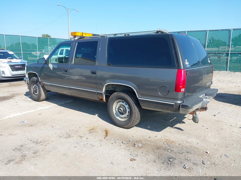 1999 CHEVROLET SUBURBAN auction photo 3