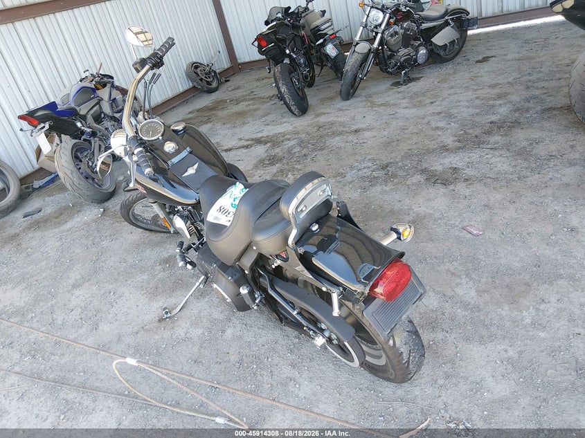 HARLEY-DAVIDSON FXSTBI 2002