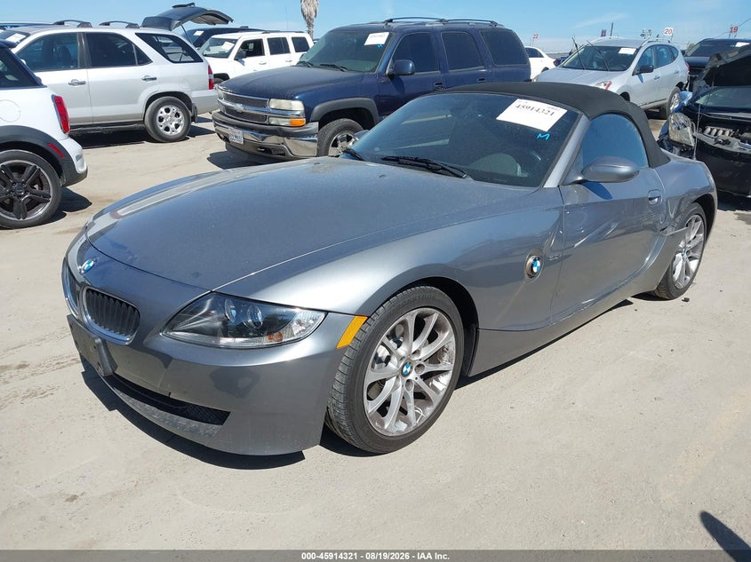 2008 BMW Z4, Левый бок, IAAI, VIN 4USBU33518LW74684 — фото 2