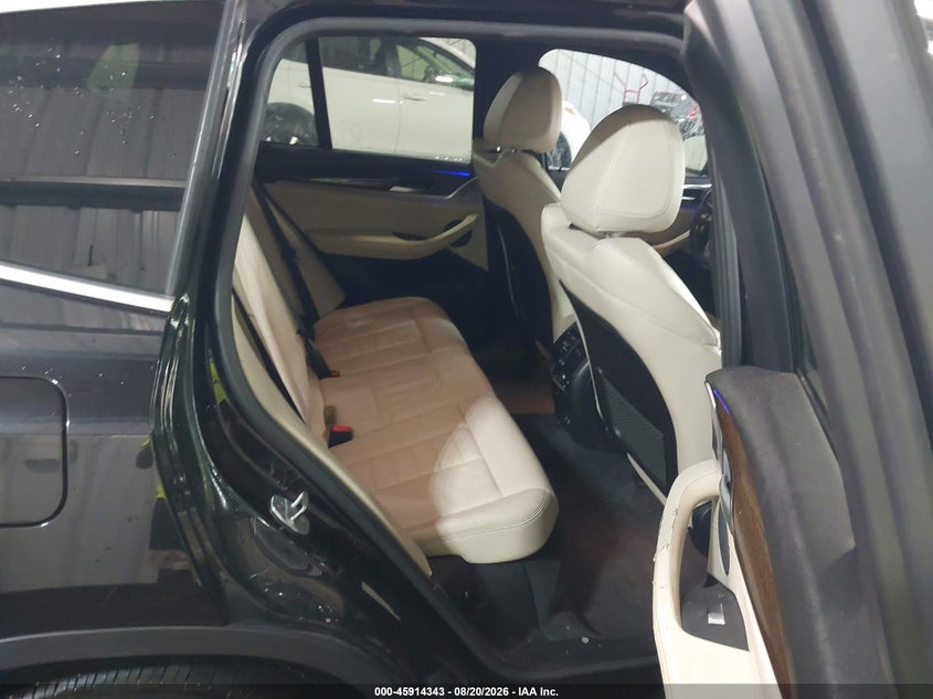 BMW X3 - zdjęcie 8