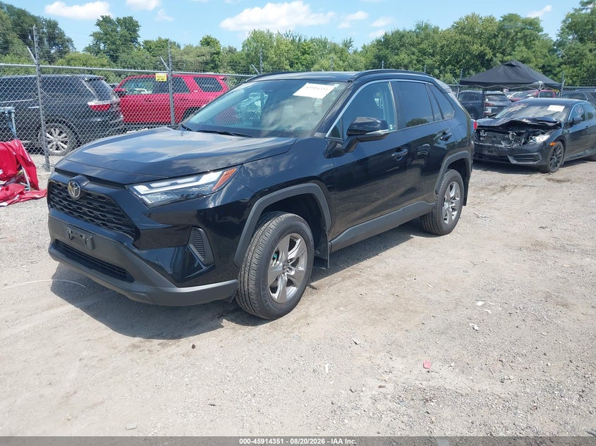 2025 Toyota RAV 4, Unknown, IAAI, VIN 2T3P1RFV0SC553041 — photo 2