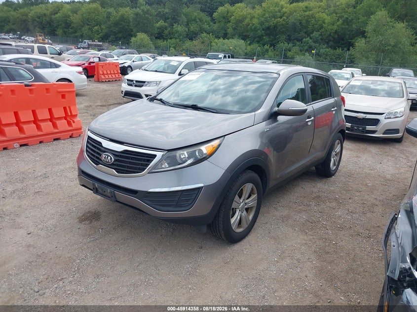 2013 Kia Sportage, Normal Wear & Tear, IAAI, VIN KNDPBCA27D7405490 — photo 2