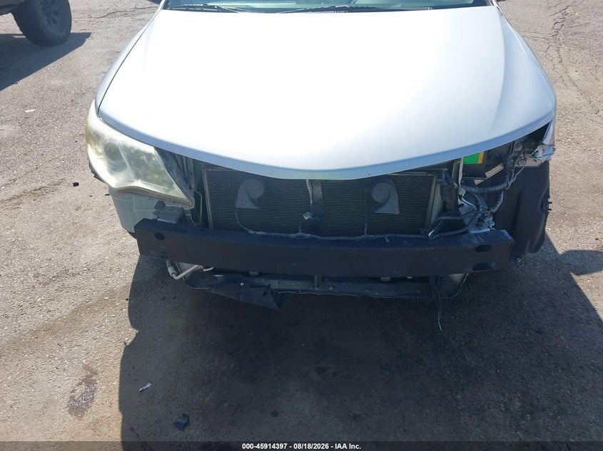 2013 TOYOTA CAMRY auction photo 6
