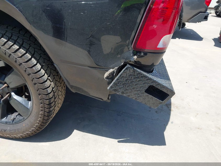 2017 RAM 1500 EXPRESS 4X4 6'4 BOX · Фото 17