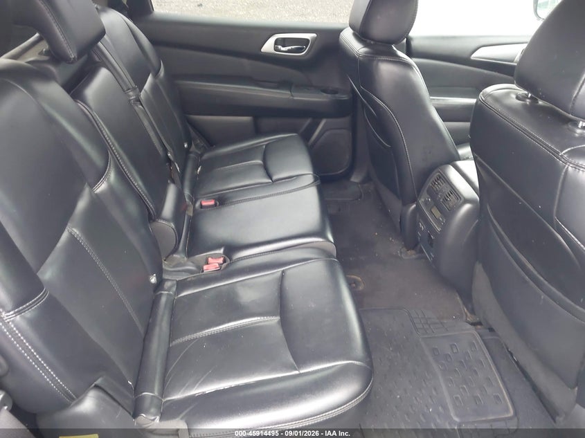 2017 NISSAN PATHFINDER auction photo 8