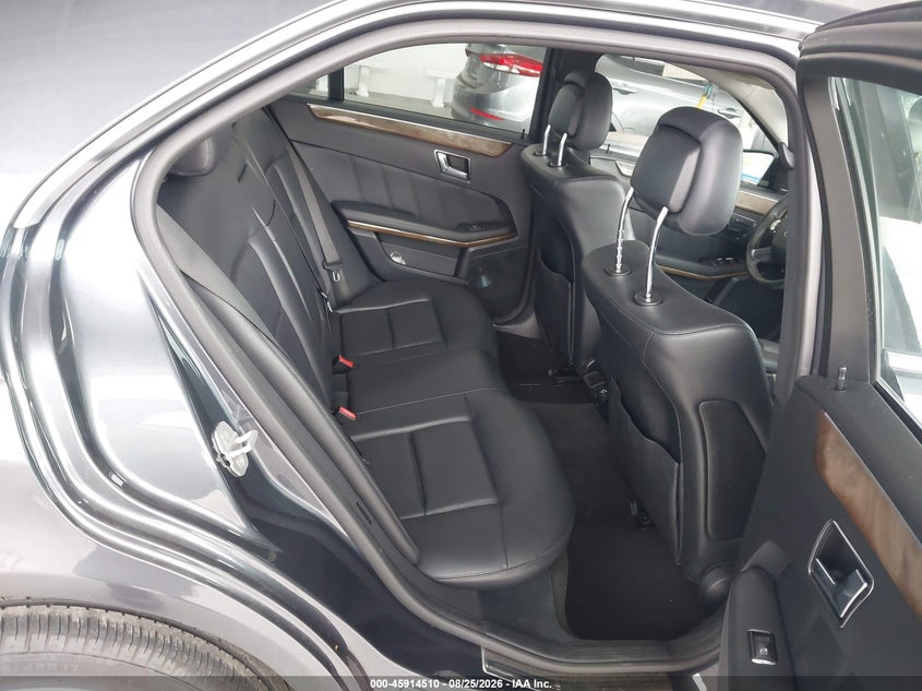 2010 MERCEDES-BENZ E 350 auction photo 8