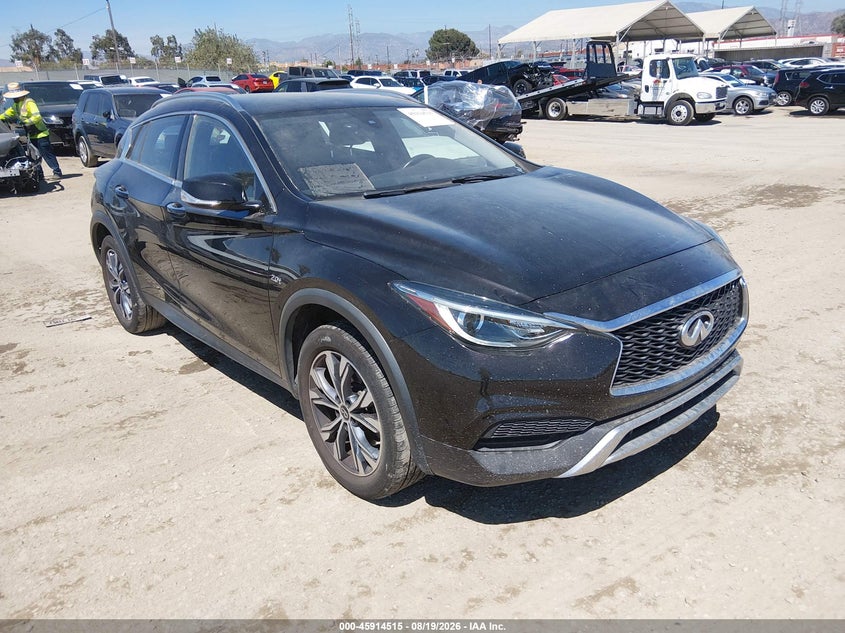 2017 INFINITI QX30 auction photo 1