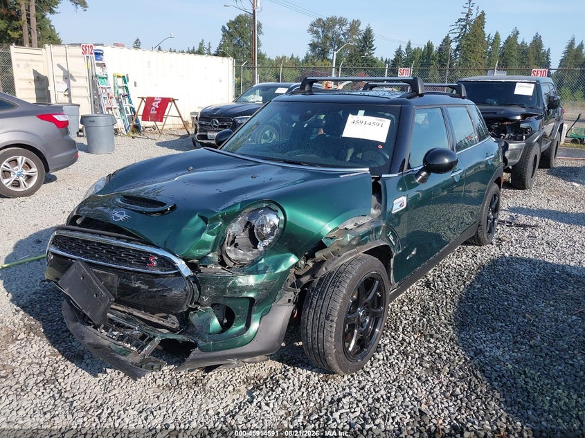 2019 MINI CLUBMAN auction photo 2