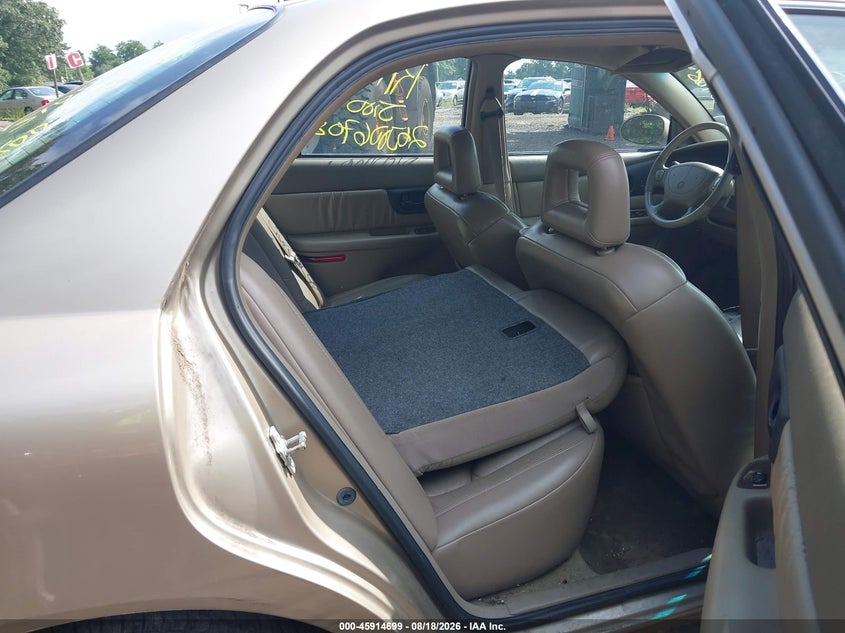 2004 BUICK REGAL auction photo 8