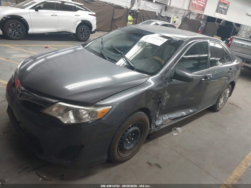 2013 Toyota Camry, Левый бок, IAAI, VIN 4T1BF1FK4DU247375 — фото 2