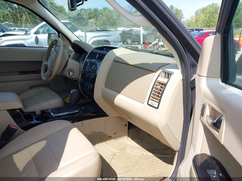 2011 FORD ESCAPE auction photo 5