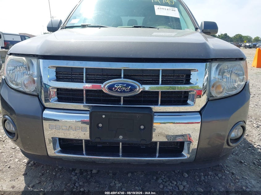 2011 FORD ESCAPE auction photo 6