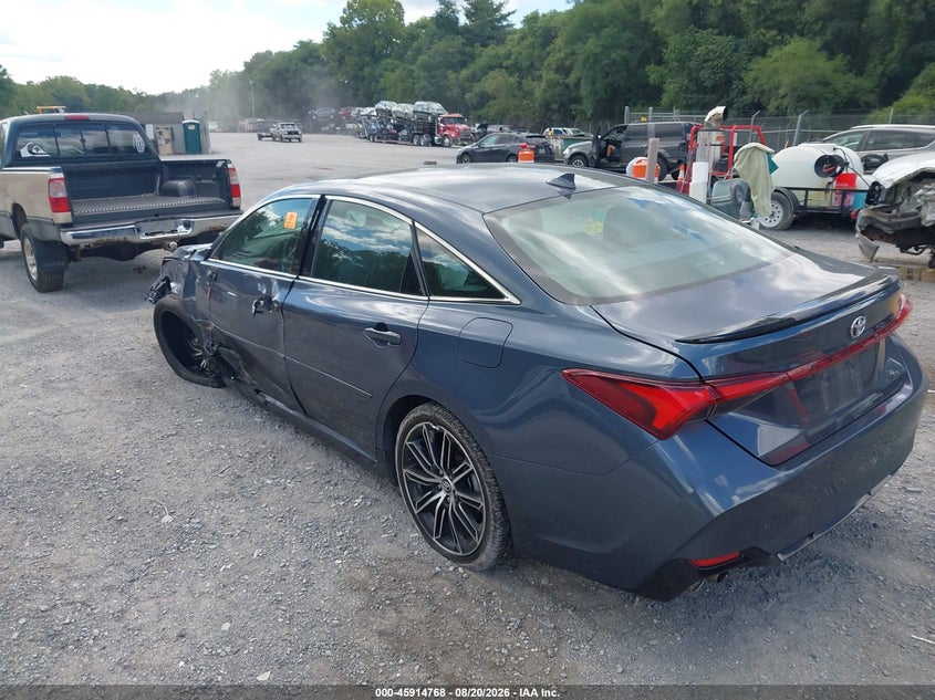 2020 TOYOTA AVALON auction photo 3