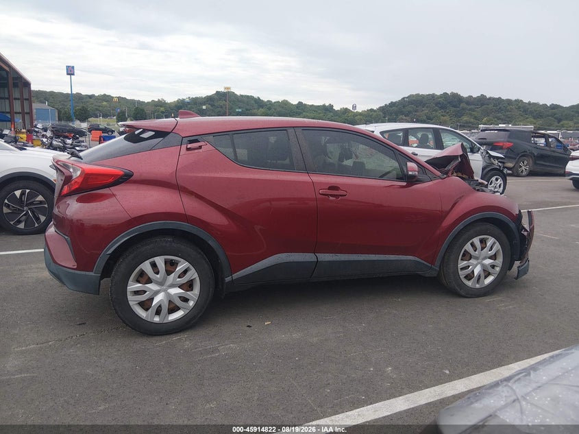 TOYOTA C-HR - zdjęcie 13