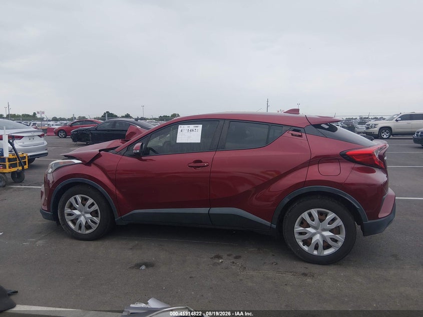 TOYOTA C-HR - zdjęcie 14