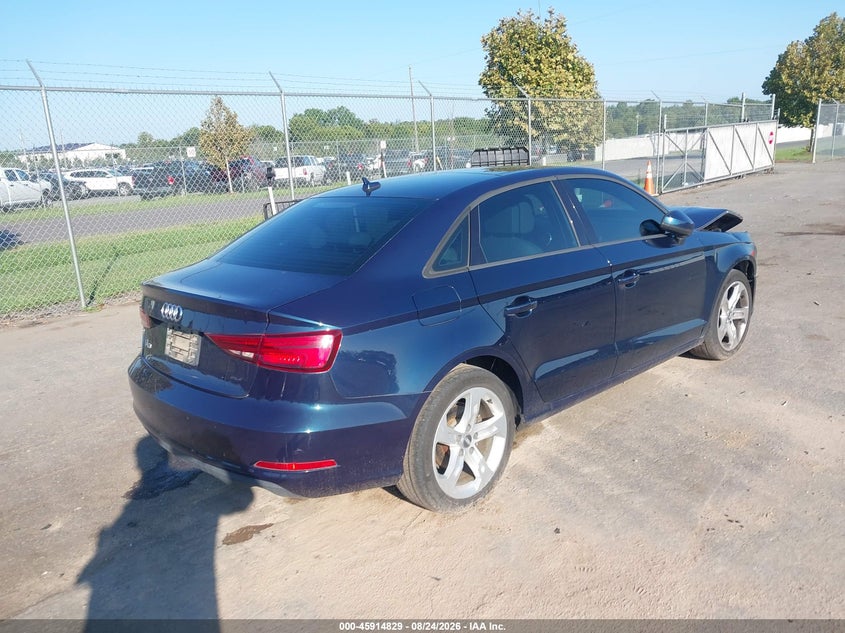 2018 AUDI A3 auction photo 4