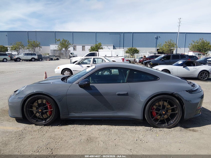 PORSCHE 911 - zdjęcie 14