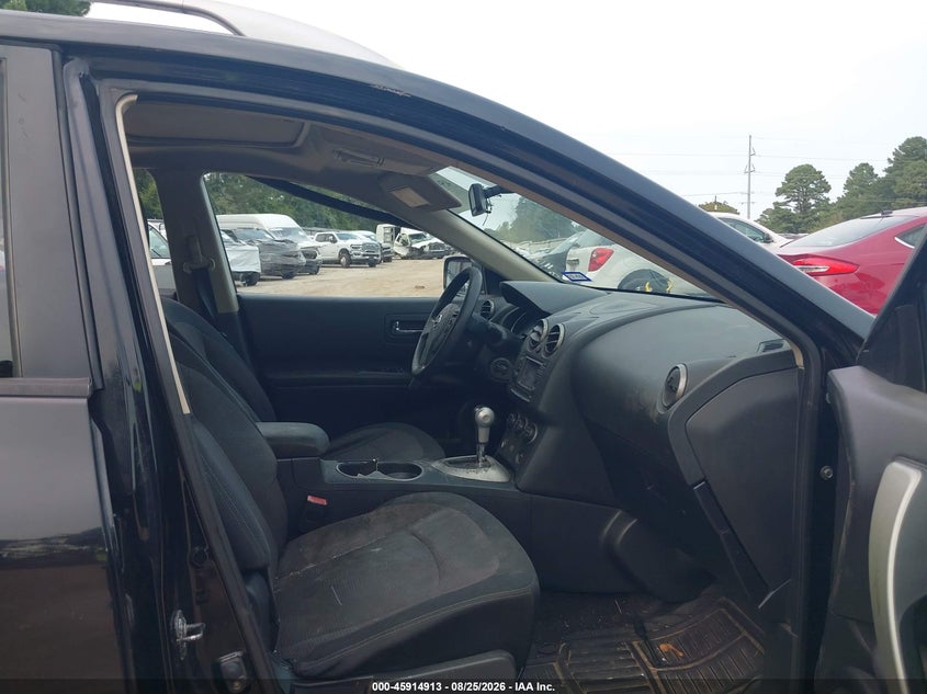2011 NISSAN ROGUE auction photo 5