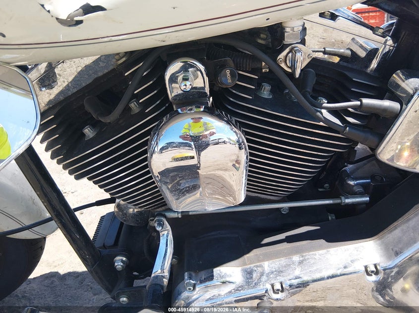 HARLEY-DAVIDSON FLSTF 2000