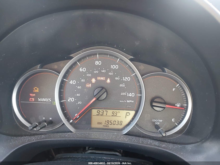2014 TOYOTA YARIS auction photo 7