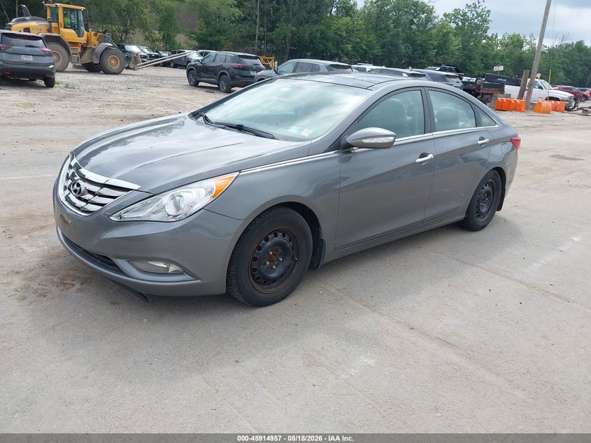 2013 HYUNDAI SONATA auction photo 2