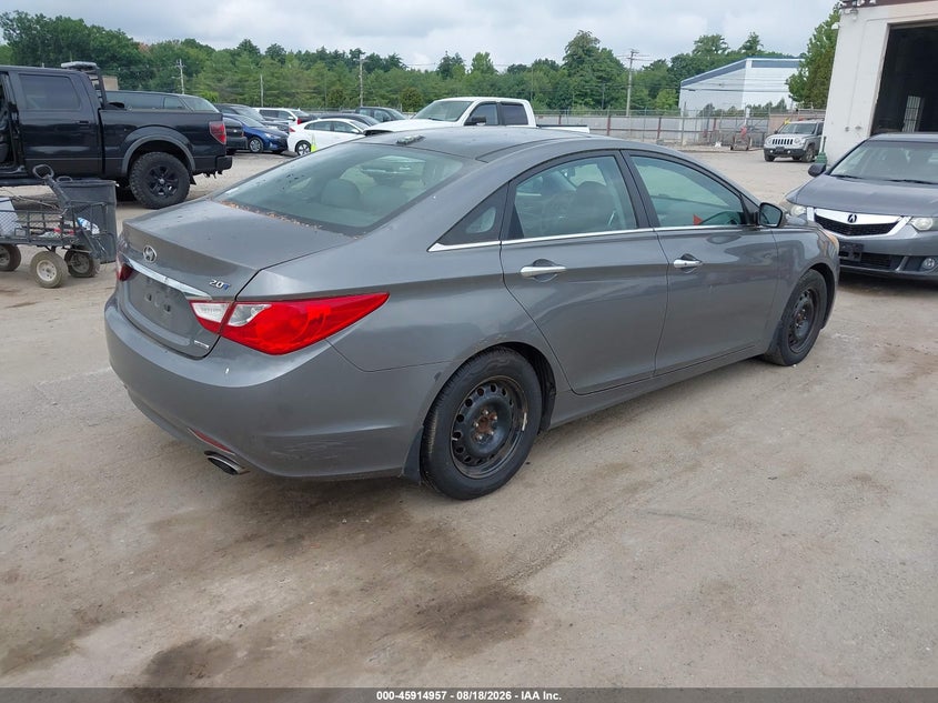 2013 HYUNDAI SONATA auction photo 4