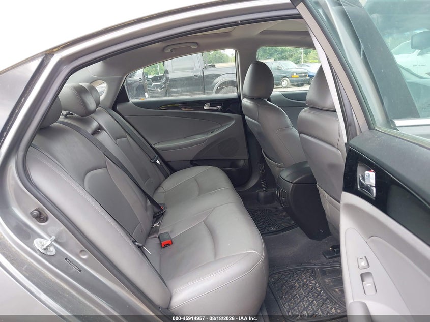 2013 HYUNDAI SONATA auction photo 8
