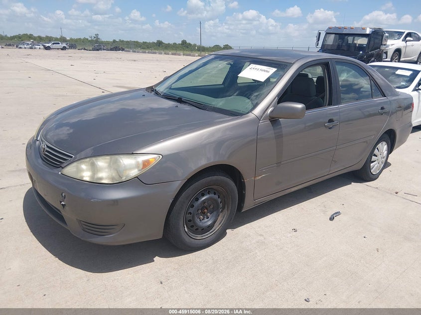 2006 Toyota Camry, Обычный износ, IAAI, VIN 4T1BE32K86U668281 — фото 2