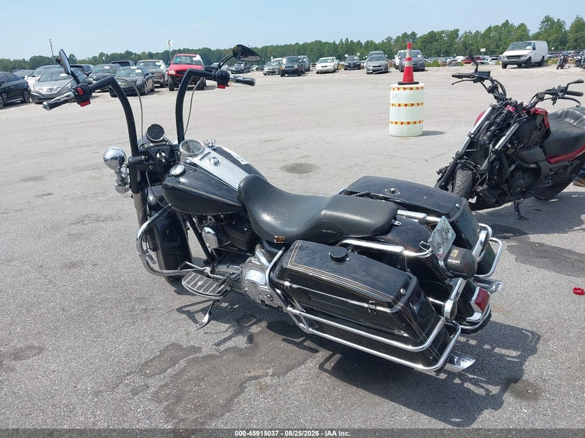 2008 HARLEY-DAVIDSON FLHP auction photo 3