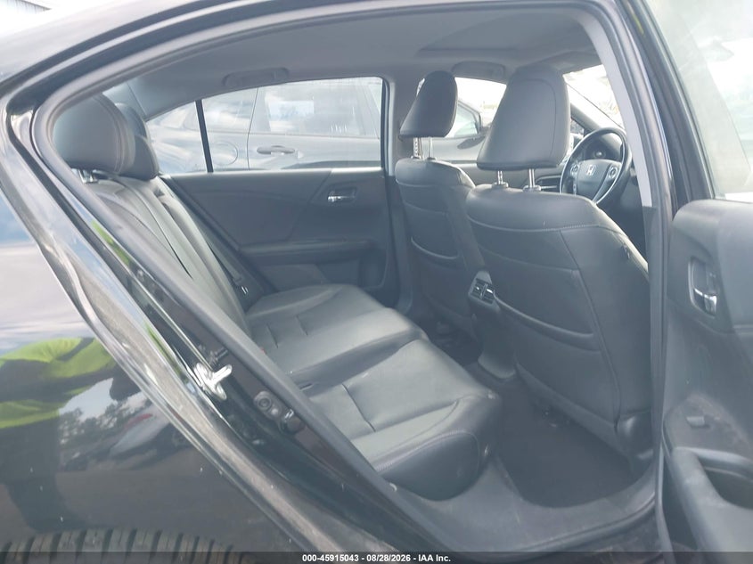 2015 HONDA ACCORD auction photo 8