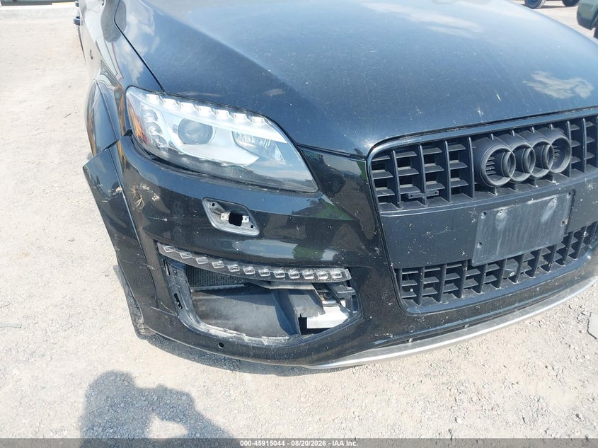AUDI Q7 2015 VIN WA1DGAFE0FD032366