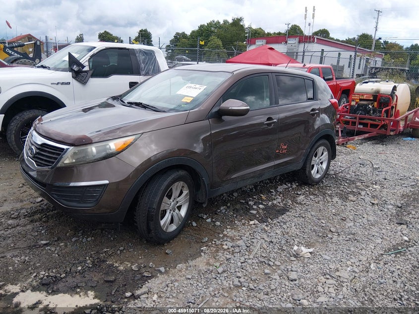 2012 Kia Sportage, Flood, IAAI, VIN KNDPB3A28C7334119 — photo 2