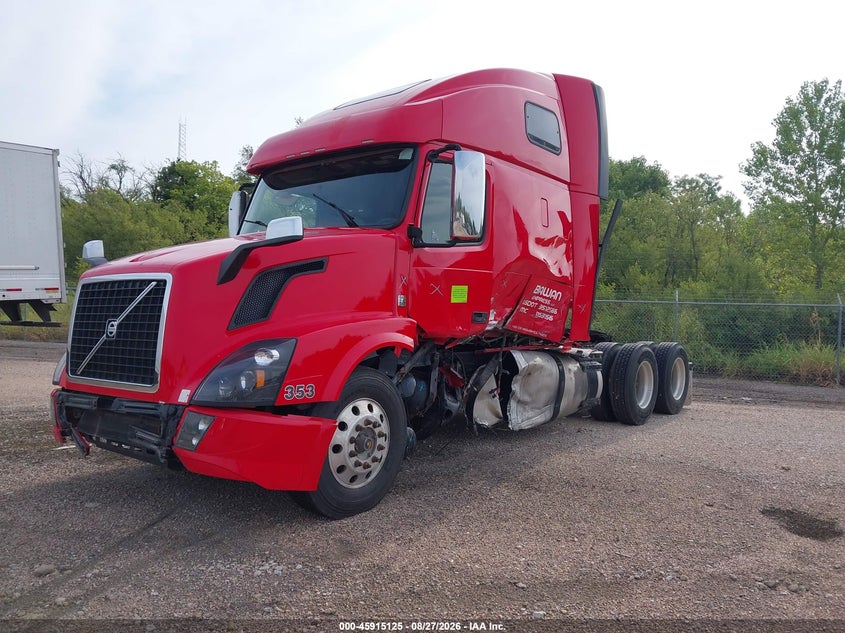 Volvo Vnl - фото 2