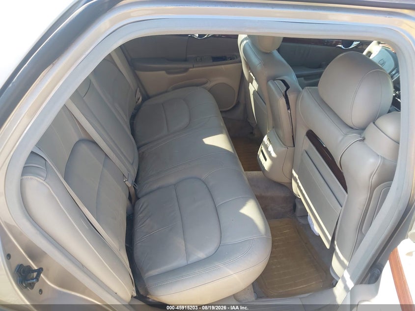 2001 CADILLAC DEVILLE auction photo 8