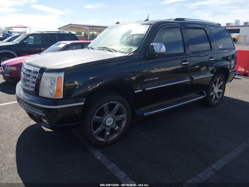 2004 CADILLAC ESCALADE auction photo 2