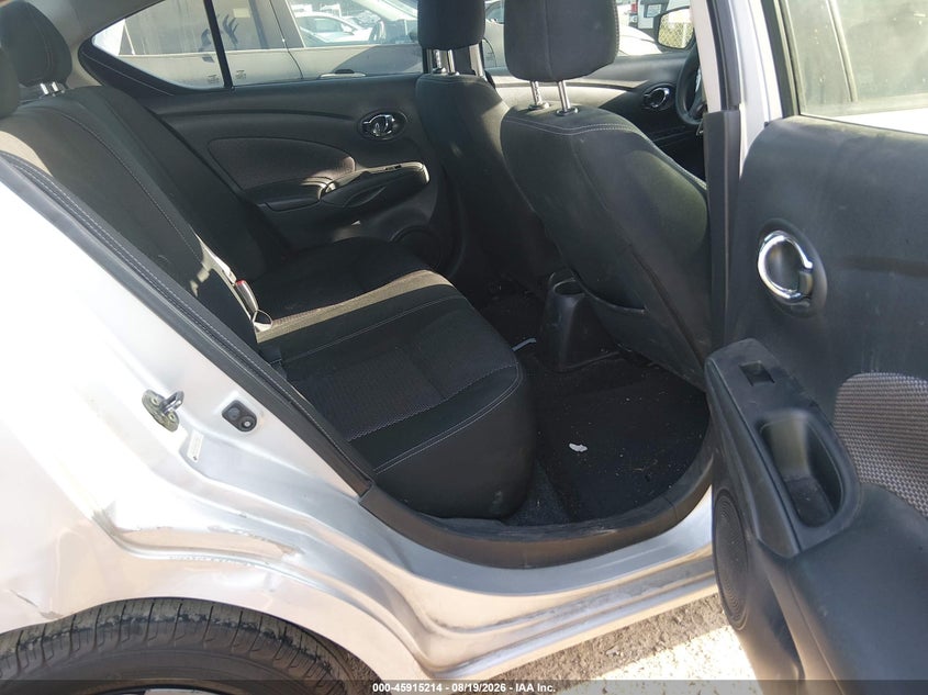 2017 NISSAN VERSA 1.6 SV · Фото 8