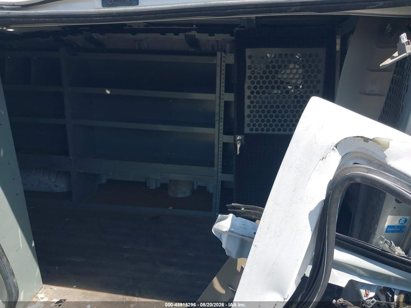 CHEVROLET EXPRESS CARGO VAN 2004 VIN 1GCHG39U141206434