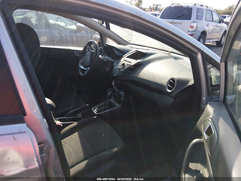 2014 FORD FIESTA auction photo 5