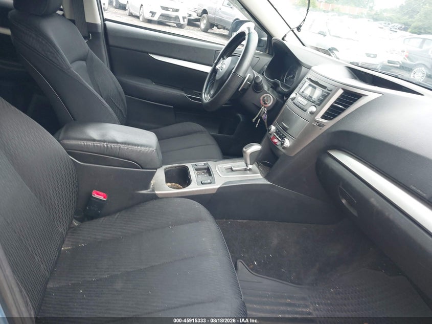 2012 SUBARU OUTBACK auction photo 5