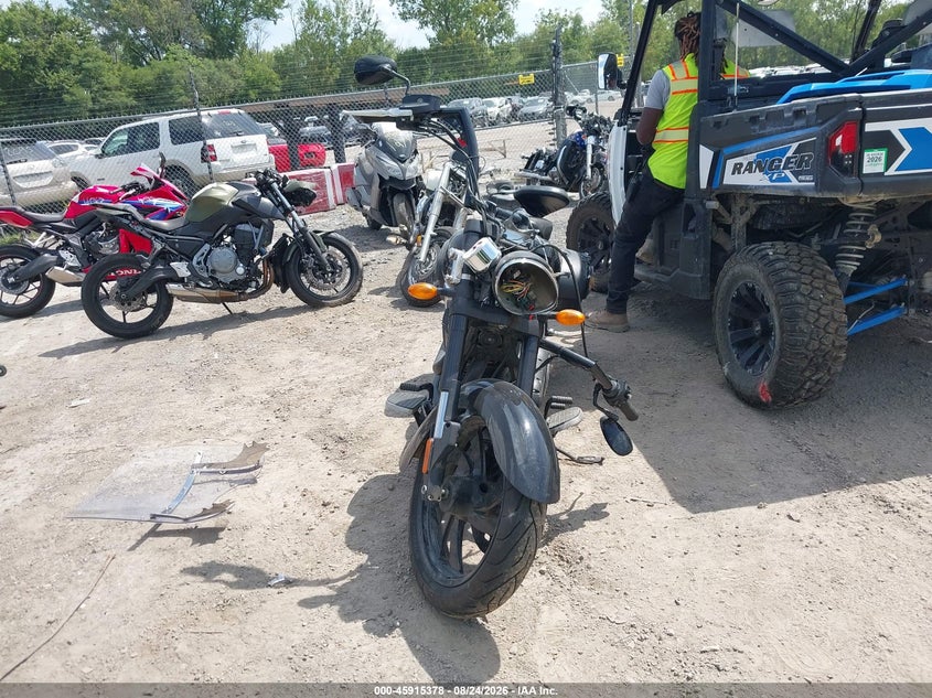 2008 VICTORY MOTORCYCLES KINGPIN auction photo 5