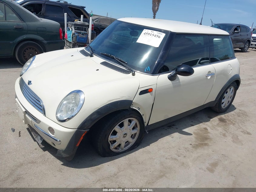 2004 MINI Cooper, Left Front, IAAI, VIN WMWRC33494TJ55453 — photo 2