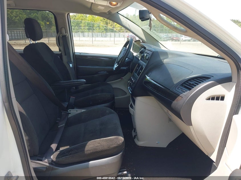 2016 DODGE GRAND CARAVAN auction photo 5