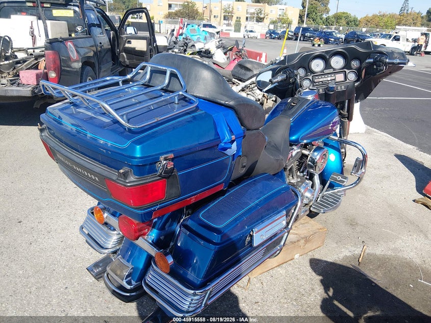 HARLEY-DAVIDSON FLHTCUI 2005